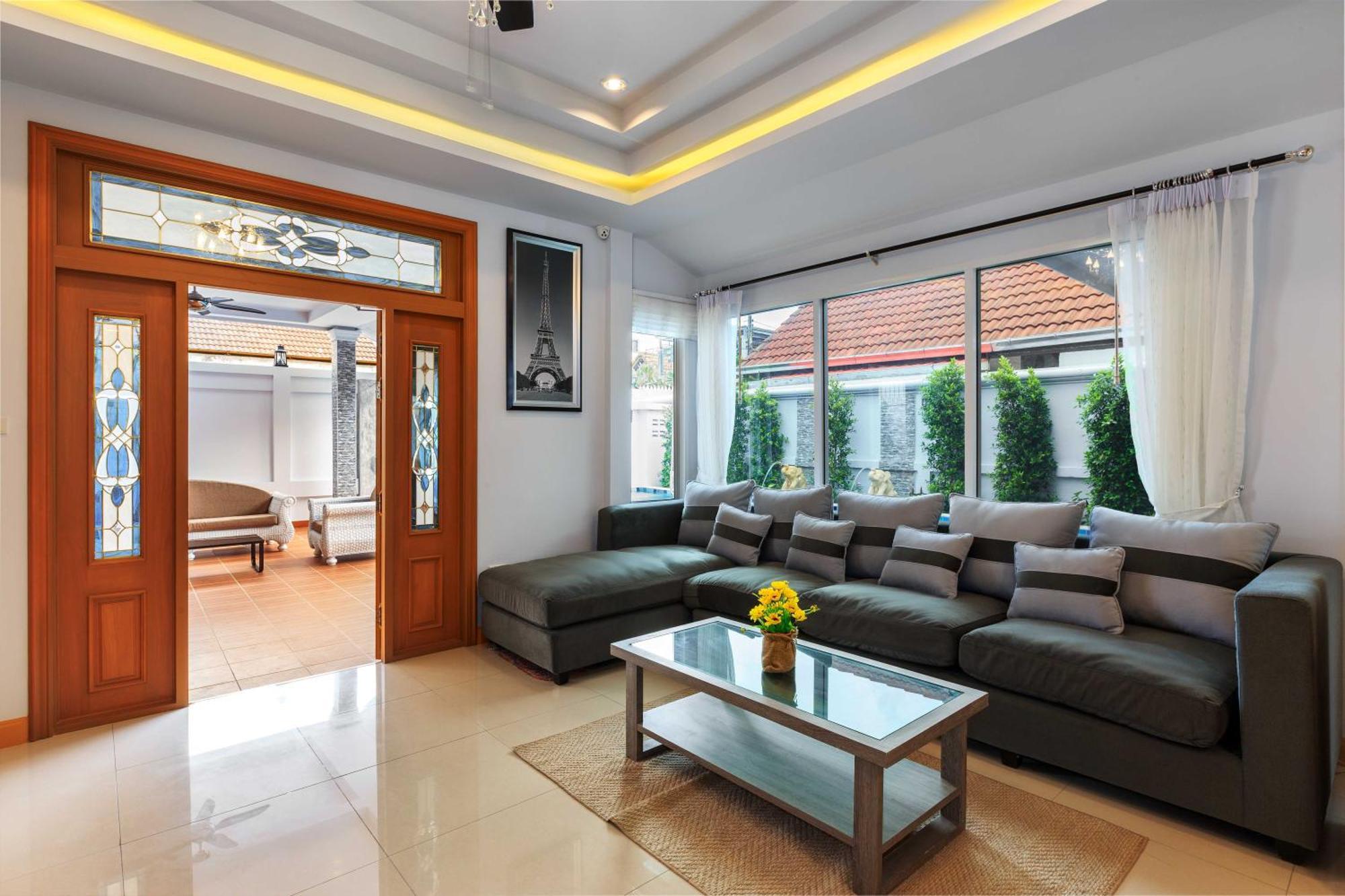 Pattaya Private Villa - Pool,Sauna,Snooker,Bbq Εξωτερικό φωτογραφία