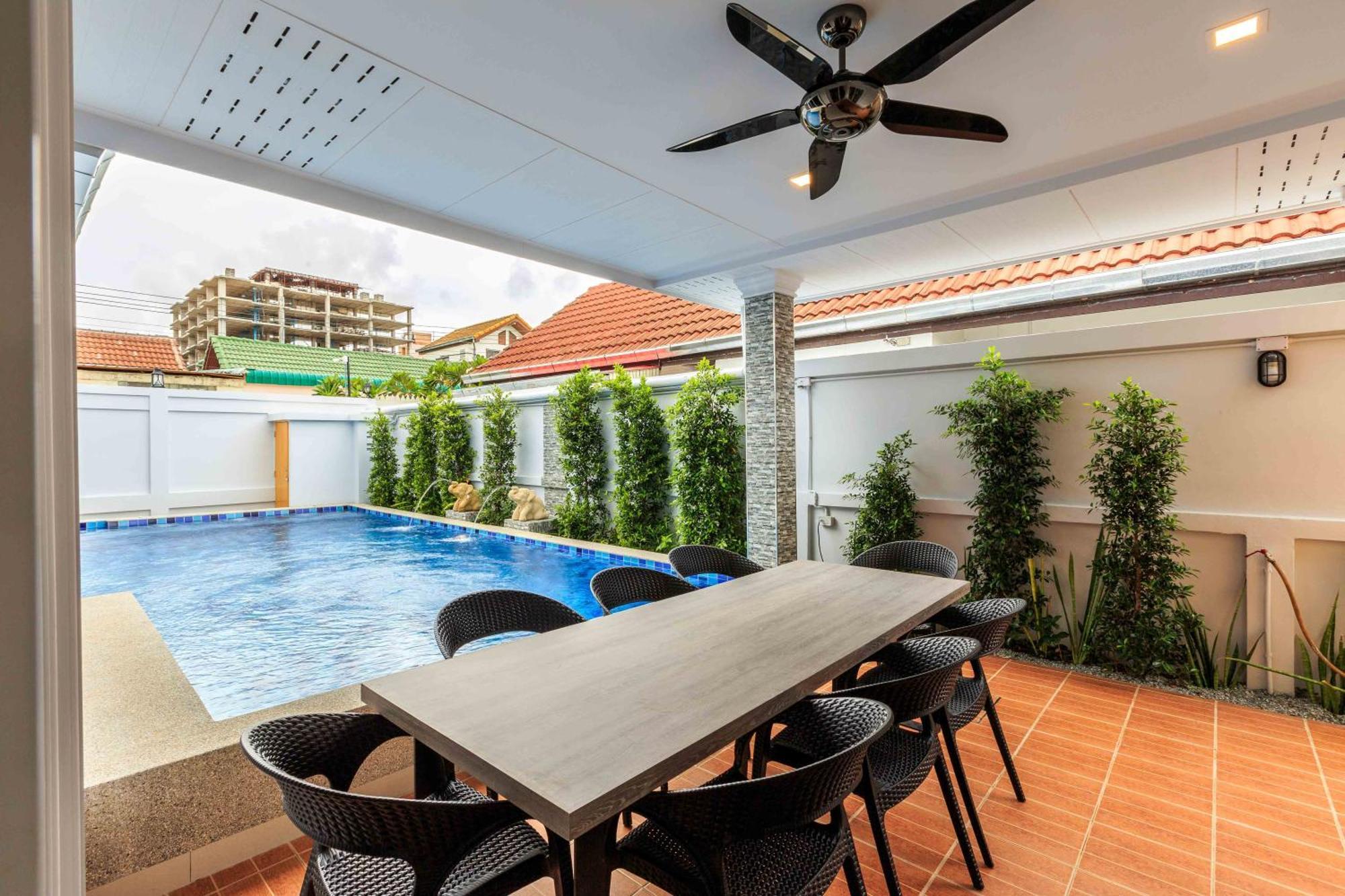 Pattaya Private Villa - Pool,Sauna,Snooker,Bbq Εξωτερικό φωτογραφία