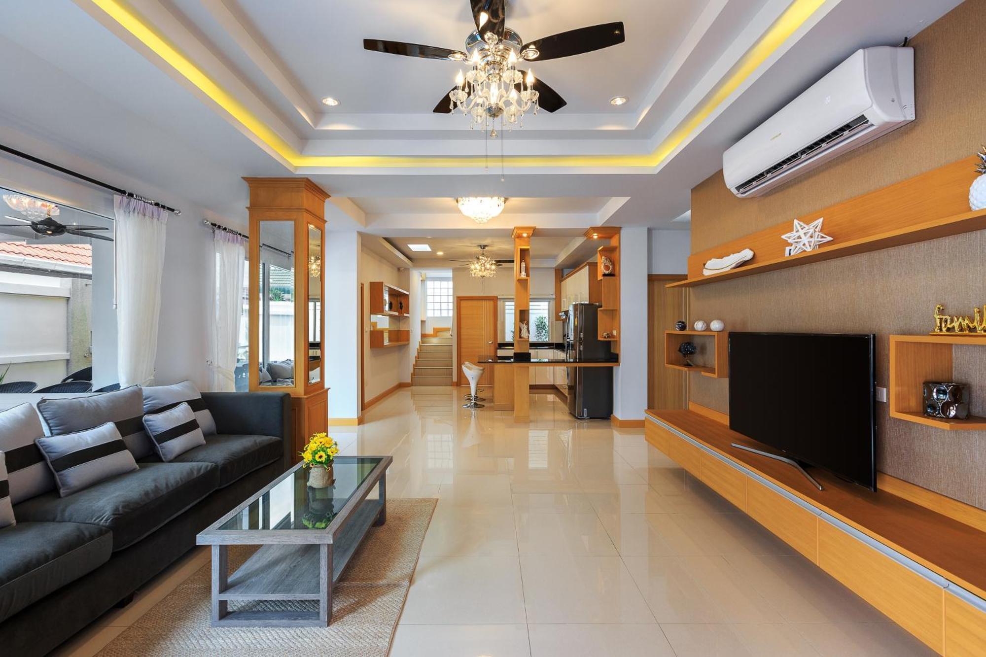 Pattaya Private Villa - Pool,Sauna,Snooker,Bbq Εξωτερικό φωτογραφία