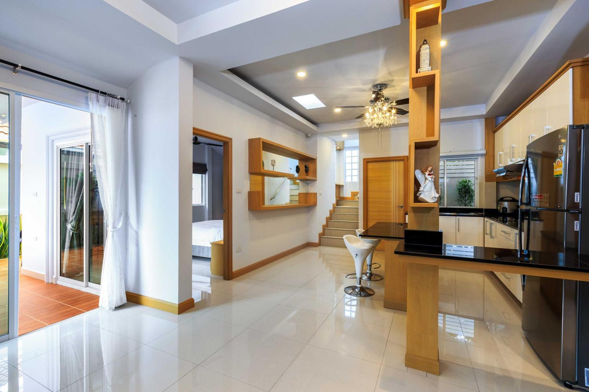Pattaya Private Villa - Pool,Sauna,Snooker,Bbq Εξωτερικό φωτογραφία